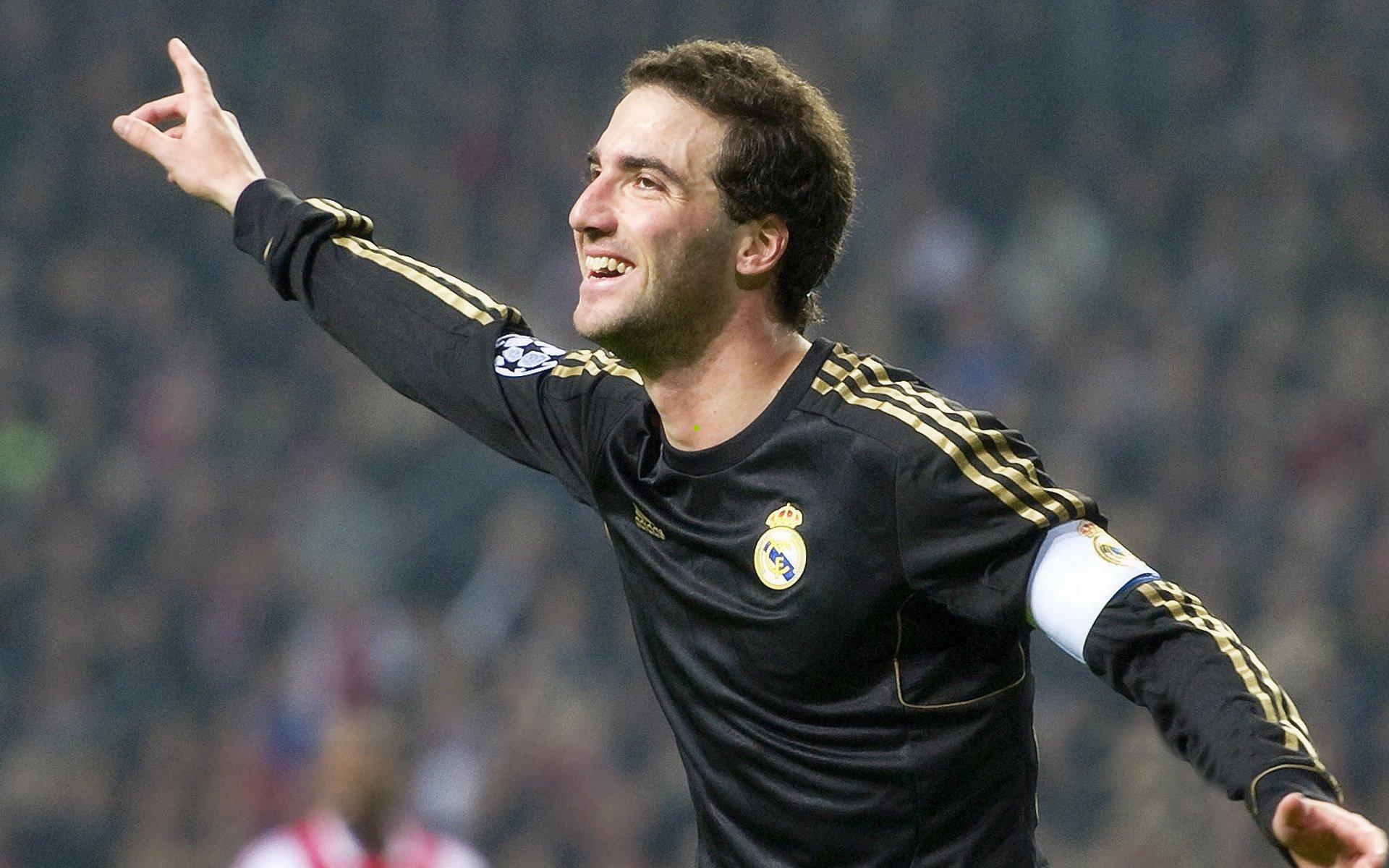 快船队探索交易德马尔·德罗赞可能性,国王队或启动重建计划